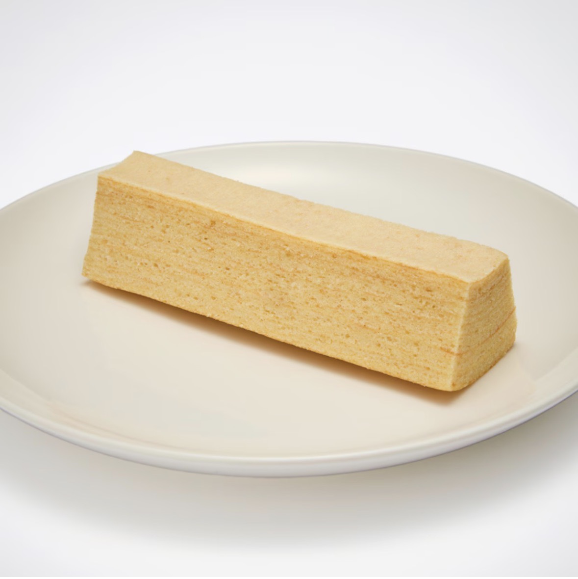 【無印良品】もうプロテインは卒業！「たんぱく質がとれるバウム バナナ＆ヨーグルト」徹底レビュー